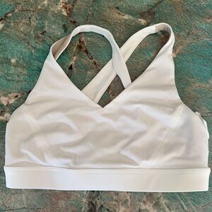 Lululemon white sports bra
